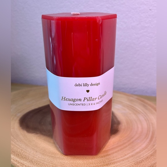 Debi Lilly Hexagon Pillar Candle - Picture 1 of 4